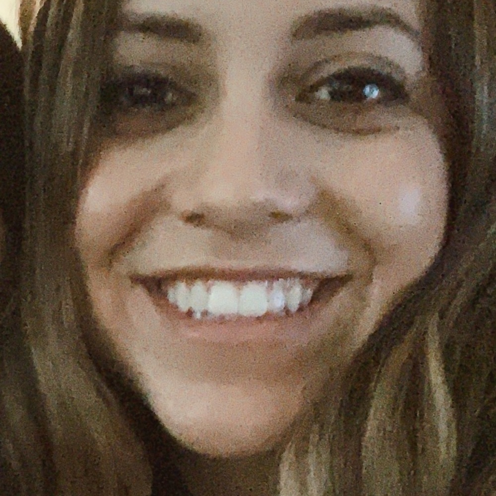 Meet your Posher, Andrea